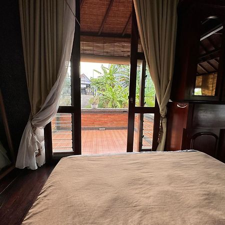 Giri Hill Homestay 努沙杜瓦 外观 照片