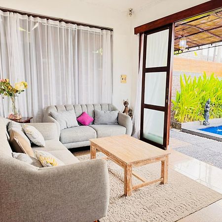 Giri Hill Homestay 努沙杜瓦 外观 照片