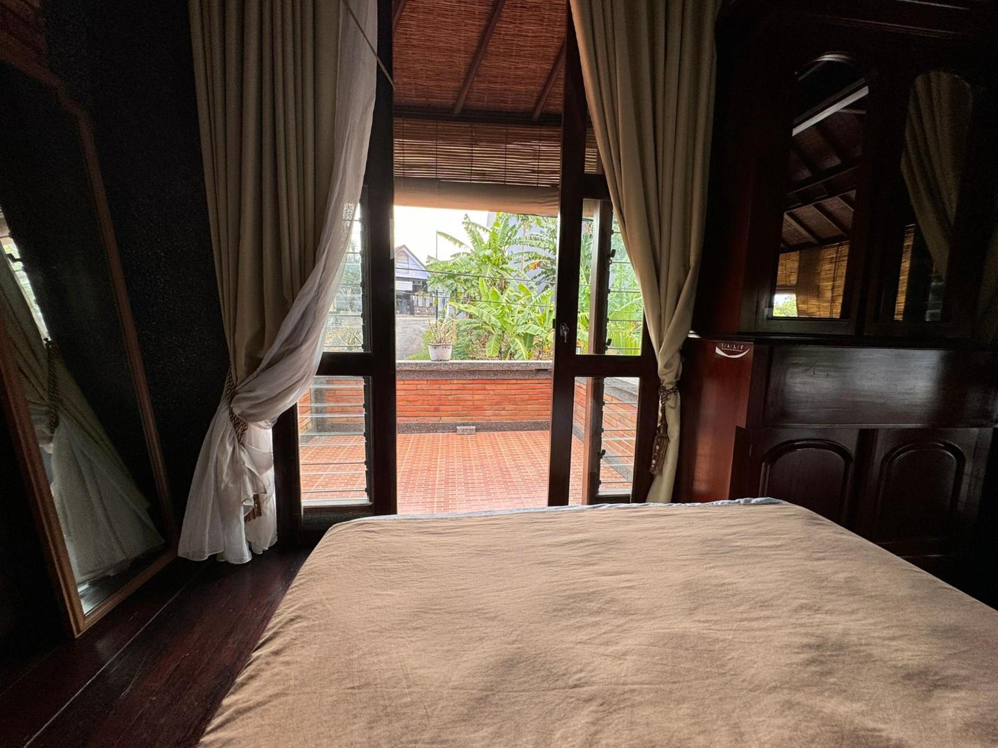 Giri Hill Homestay 努沙杜瓦 外观 照片