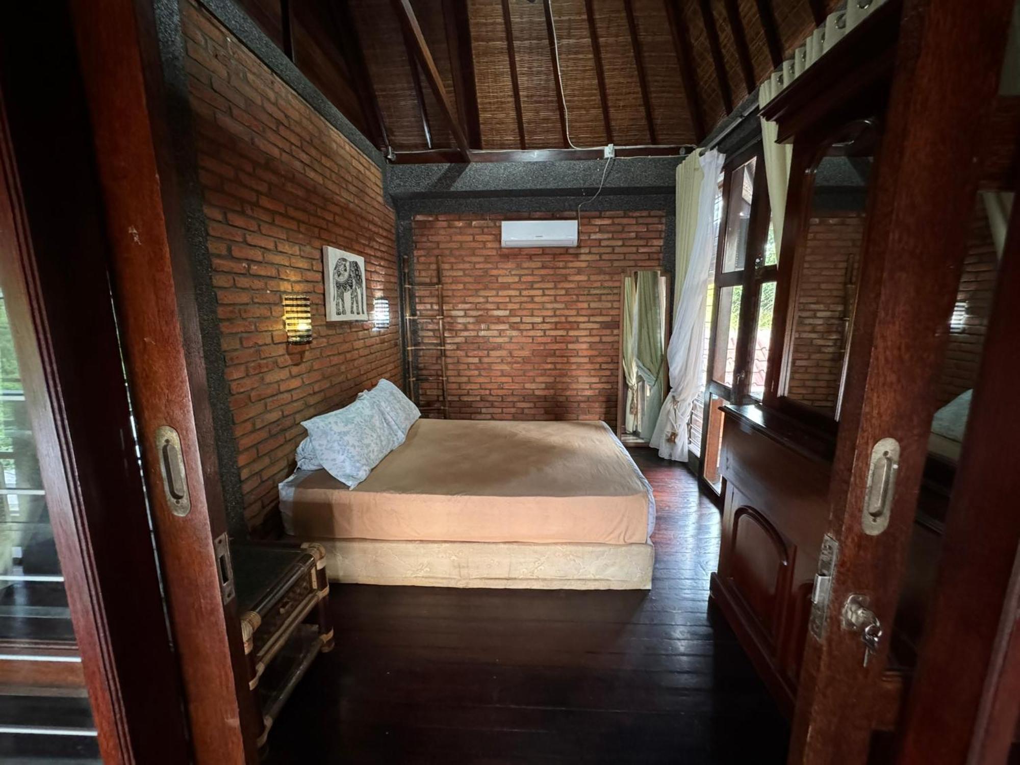 Giri Hill Homestay 努沙杜瓦 外观 照片