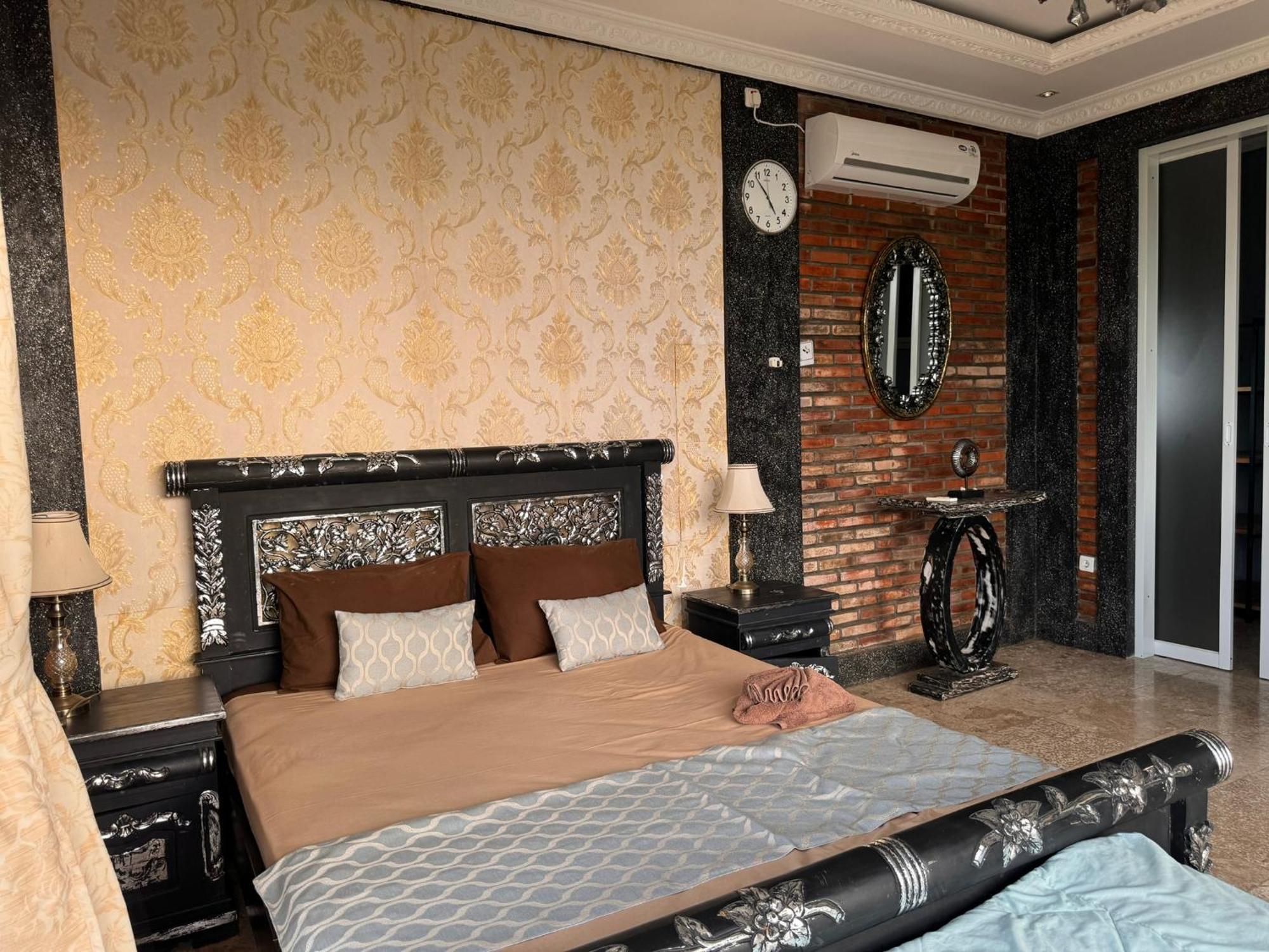 Giri Hill Homestay 努沙杜瓦 外观 照片