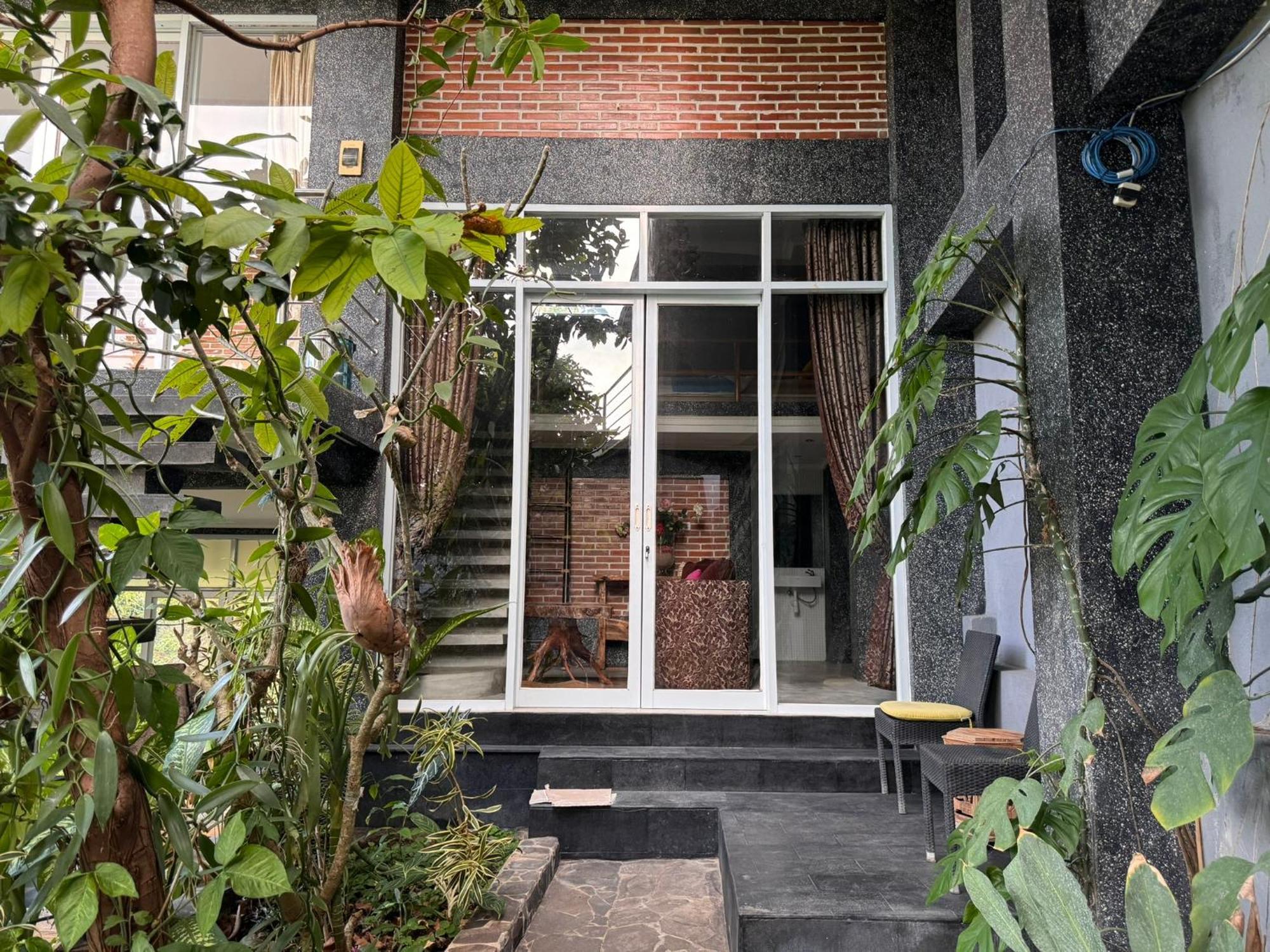 Giri Hill Homestay 努沙杜瓦 外观 照片
