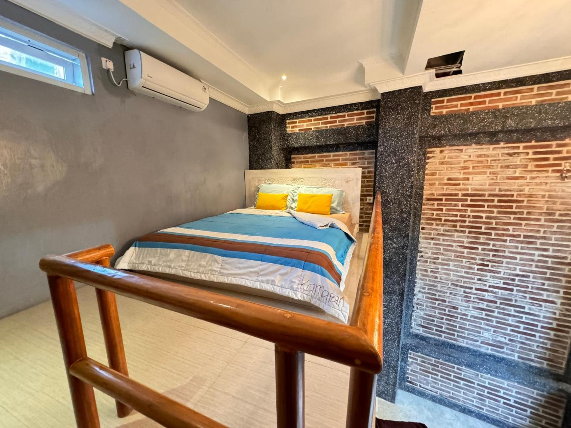 Giri Hill Homestay 努沙杜瓦 外观 照片
